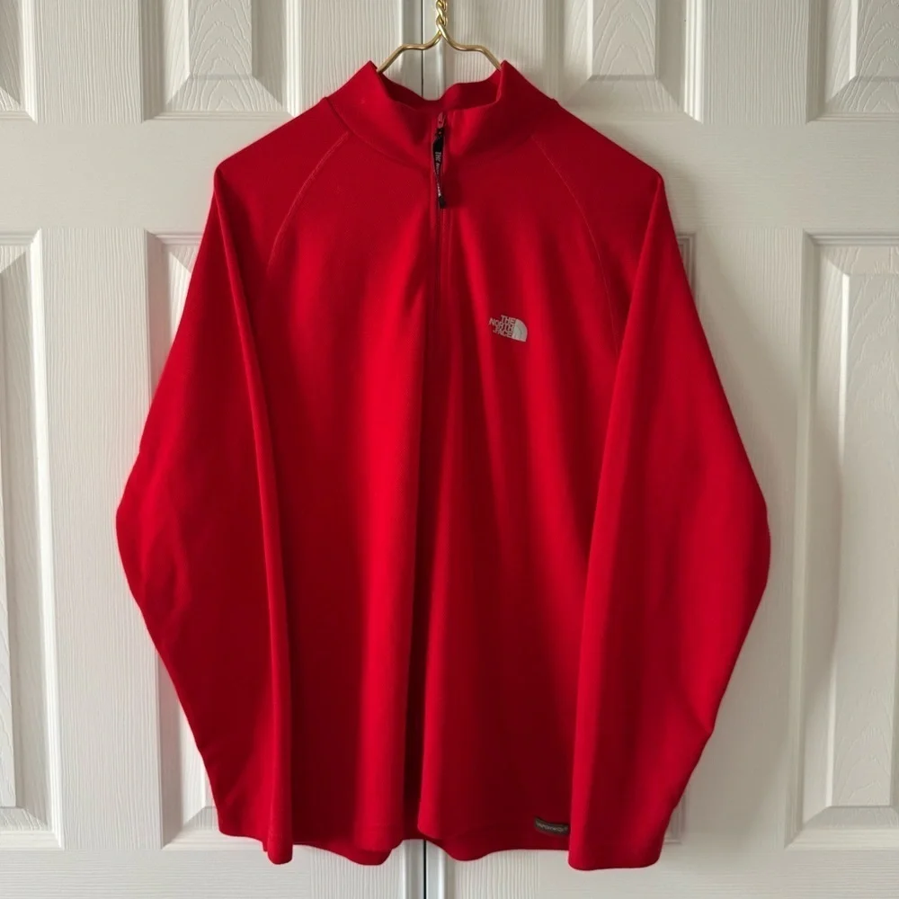 The North Face Men's Red Sweater Sweatshirt Size Medium